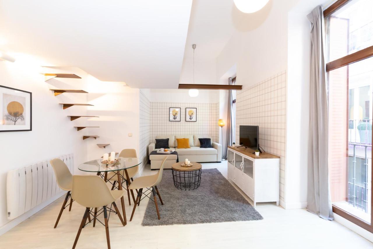 Apartamentos Puerta Del Sol I مدريد المظهر الخارجي الصورة