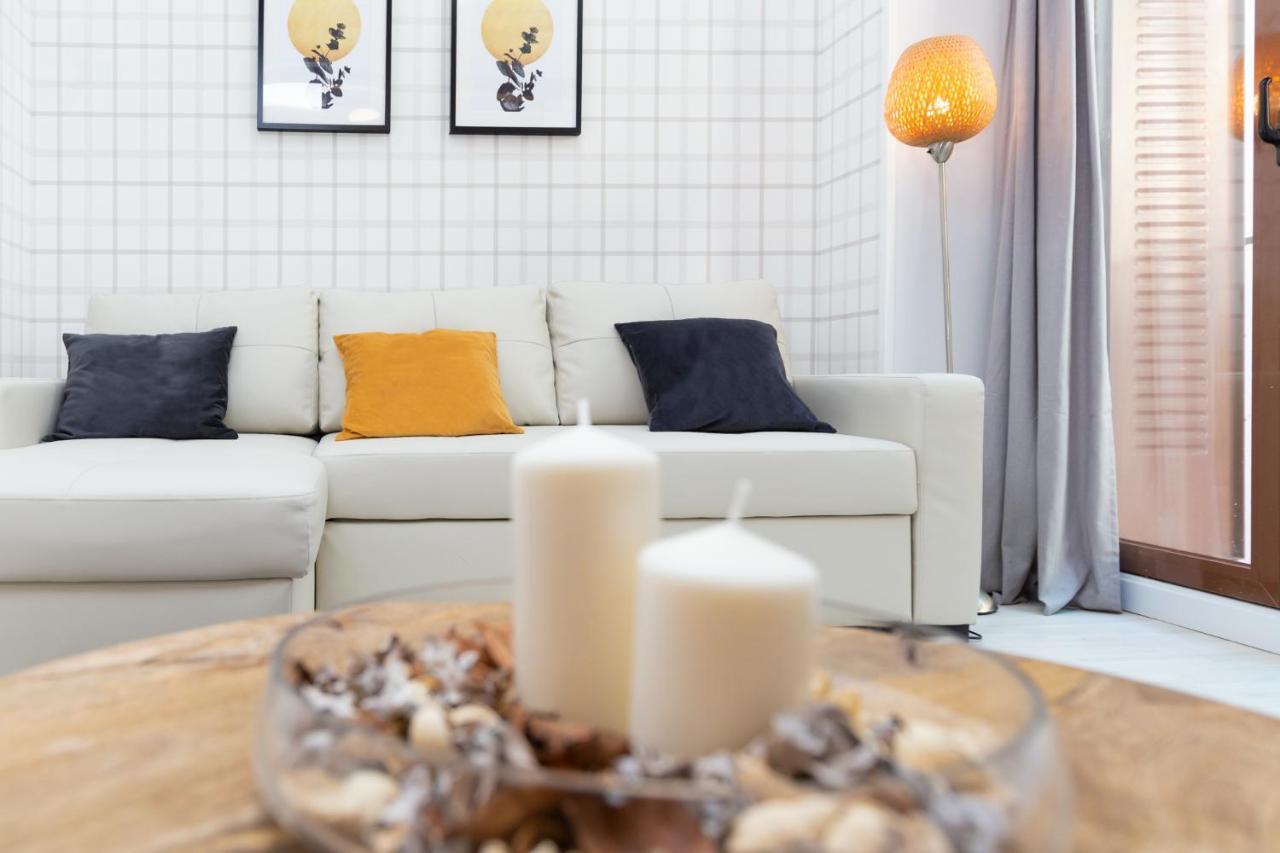 Apartamentos Puerta Del Sol I مدريد المظهر الخارجي الصورة