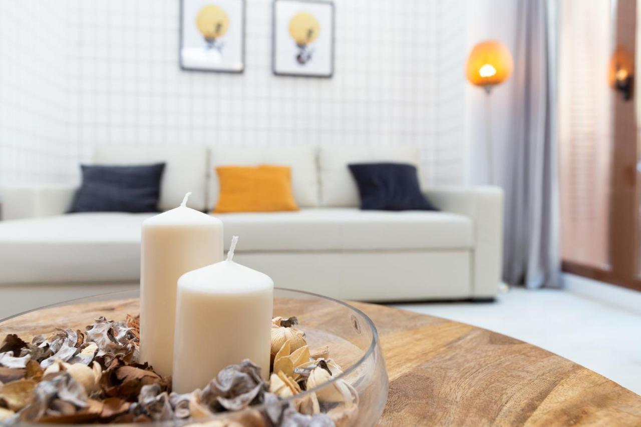 Apartamentos Puerta Del Sol I مدريد المظهر الخارجي الصورة
