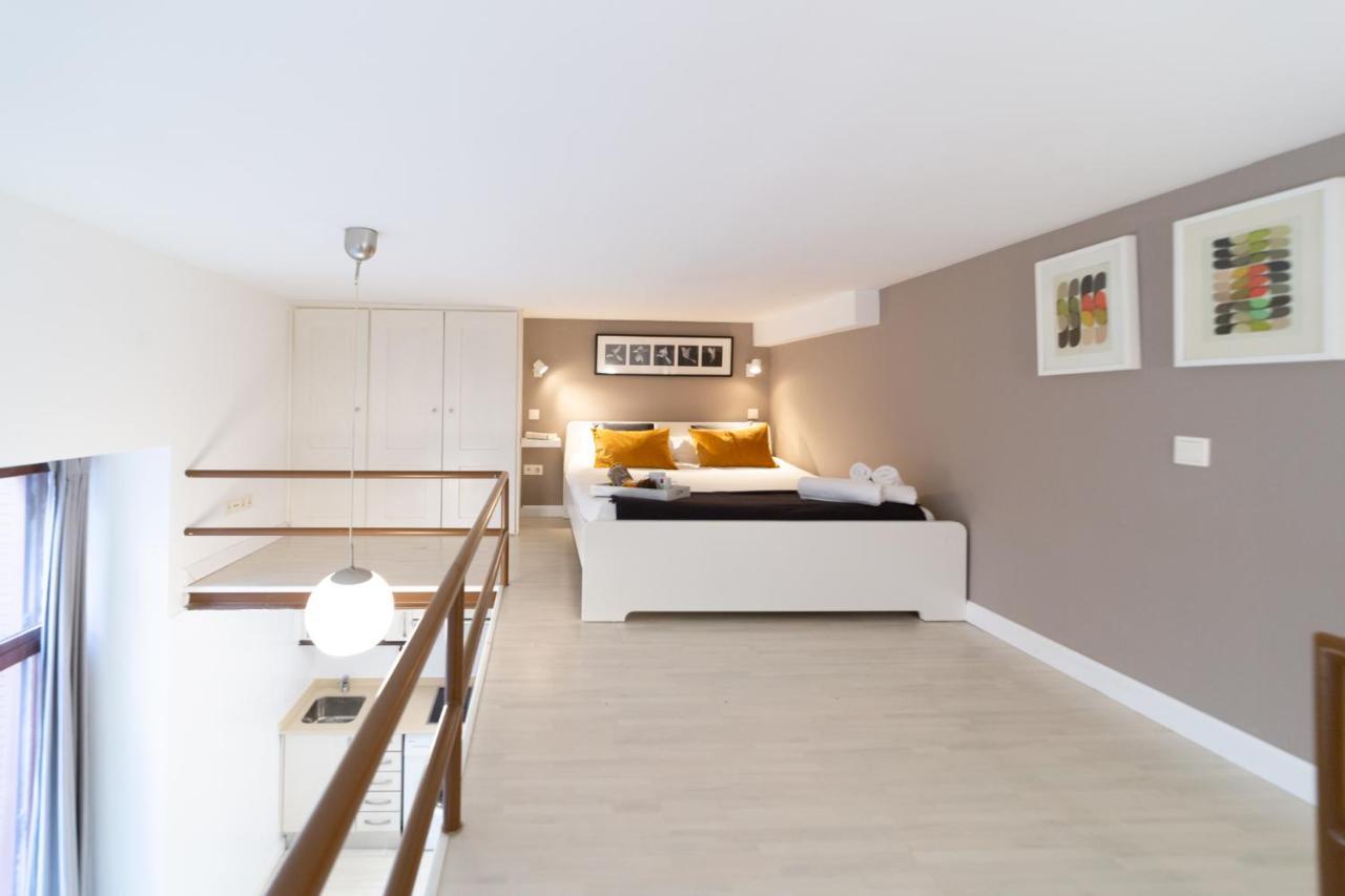 Apartamentos Puerta Del Sol I مدريد المظهر الخارجي الصورة