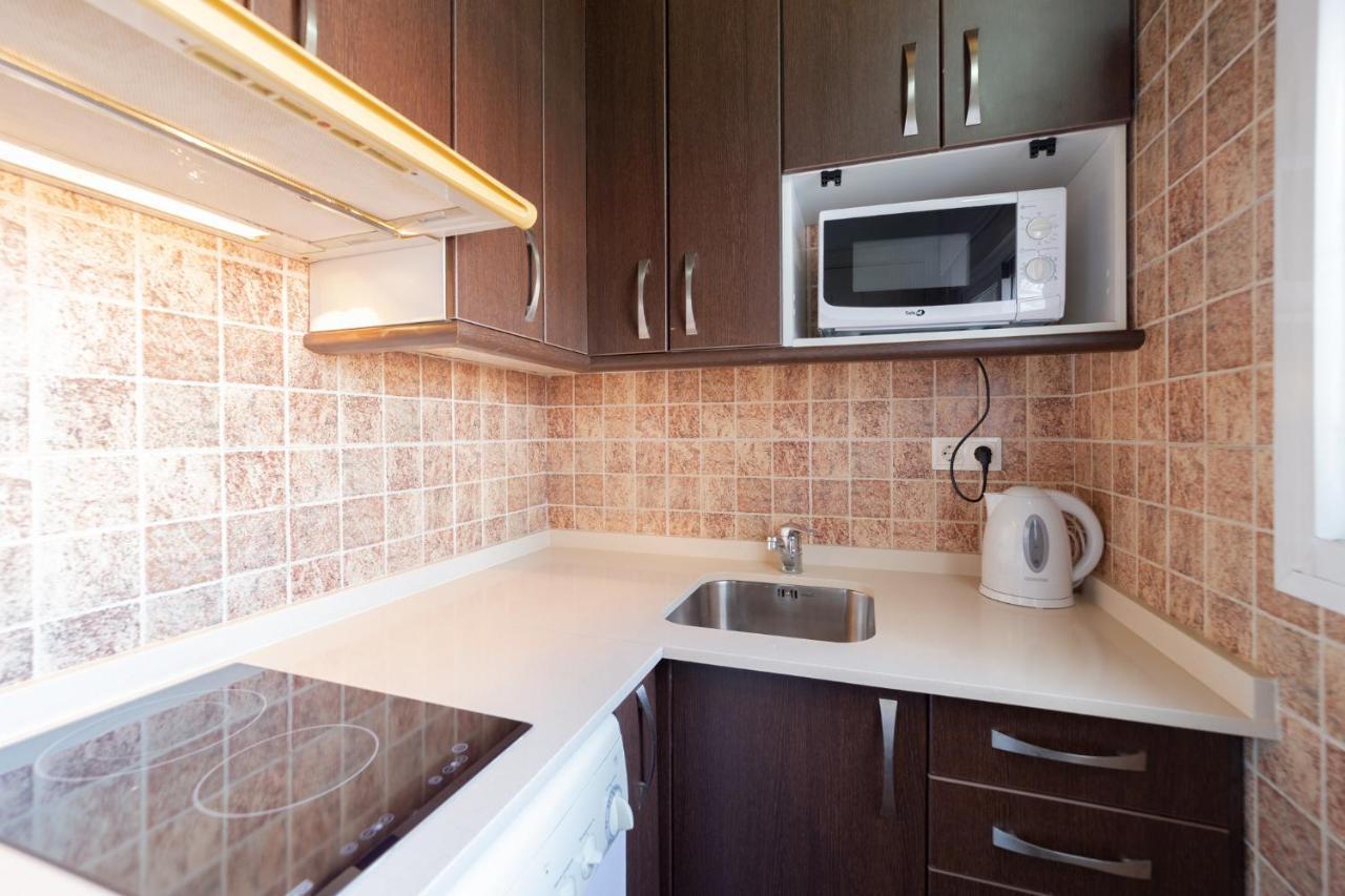 Apartamentos Puerta Del Sol I مدريد المظهر الخارجي الصورة