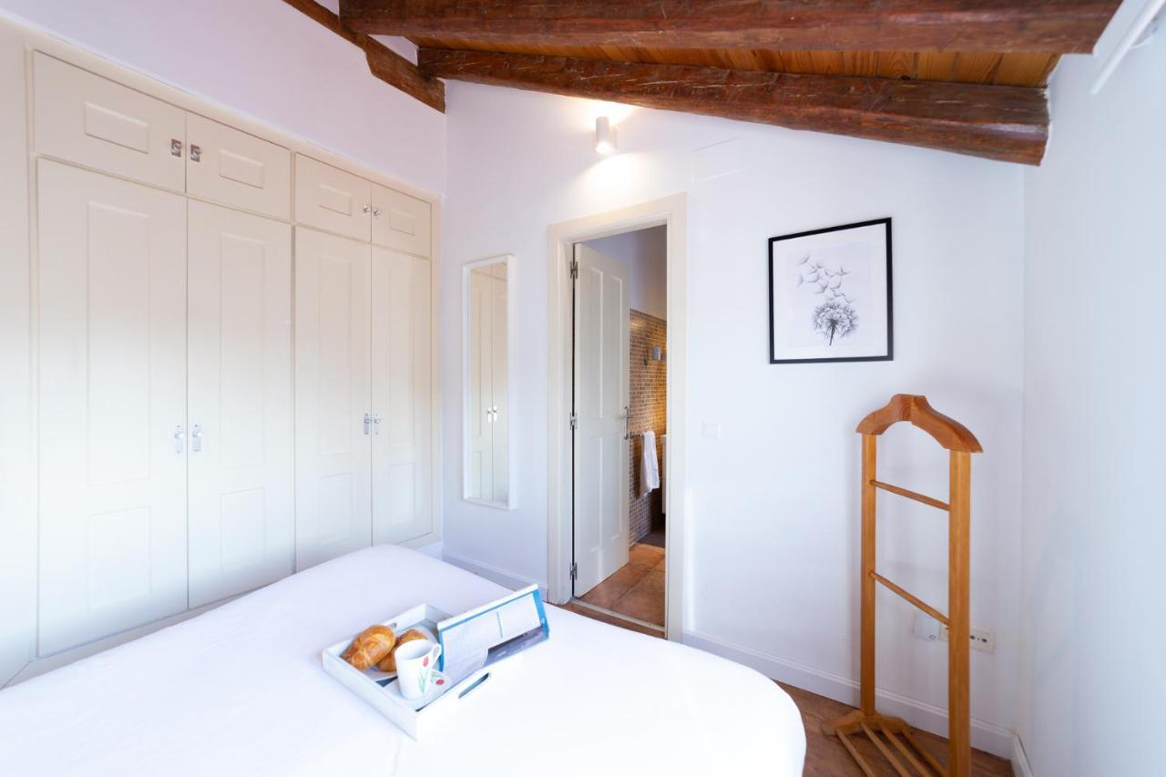 Apartamentos Puerta Del Sol I مدريد المظهر الخارجي الصورة
