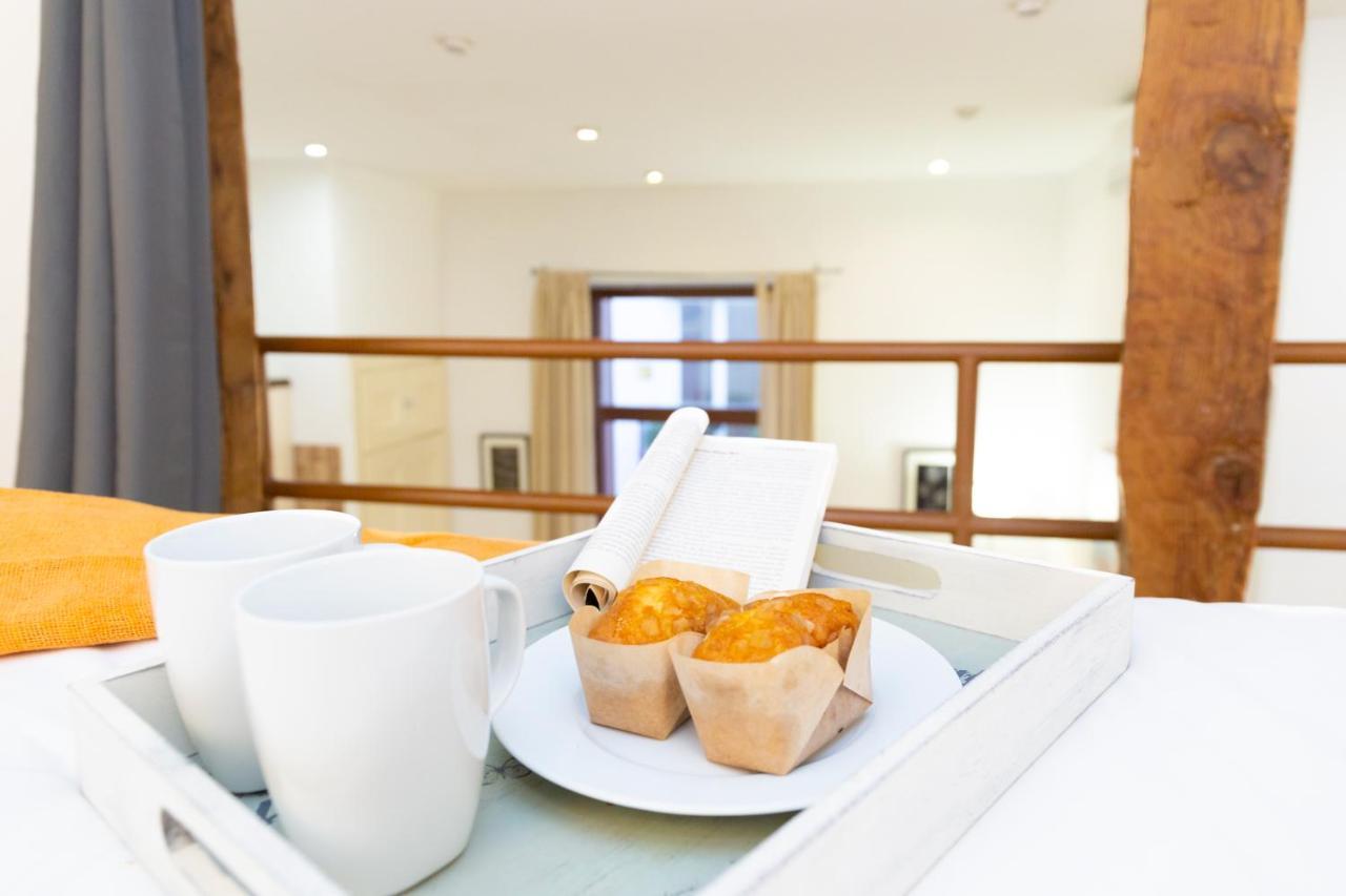 Apartamentos Puerta Del Sol I مدريد المظهر الخارجي الصورة