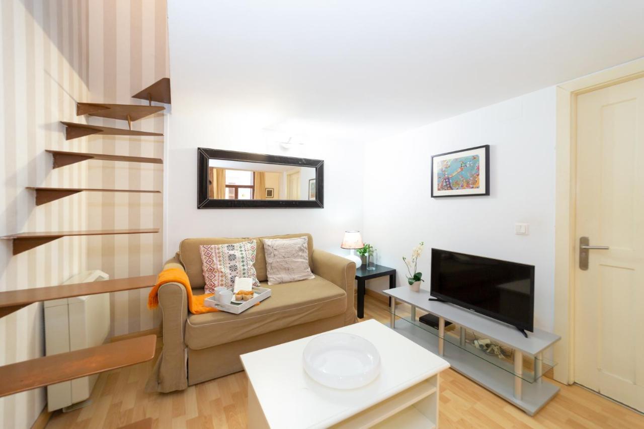Apartamentos Puerta Del Sol I مدريد المظهر الخارجي الصورة