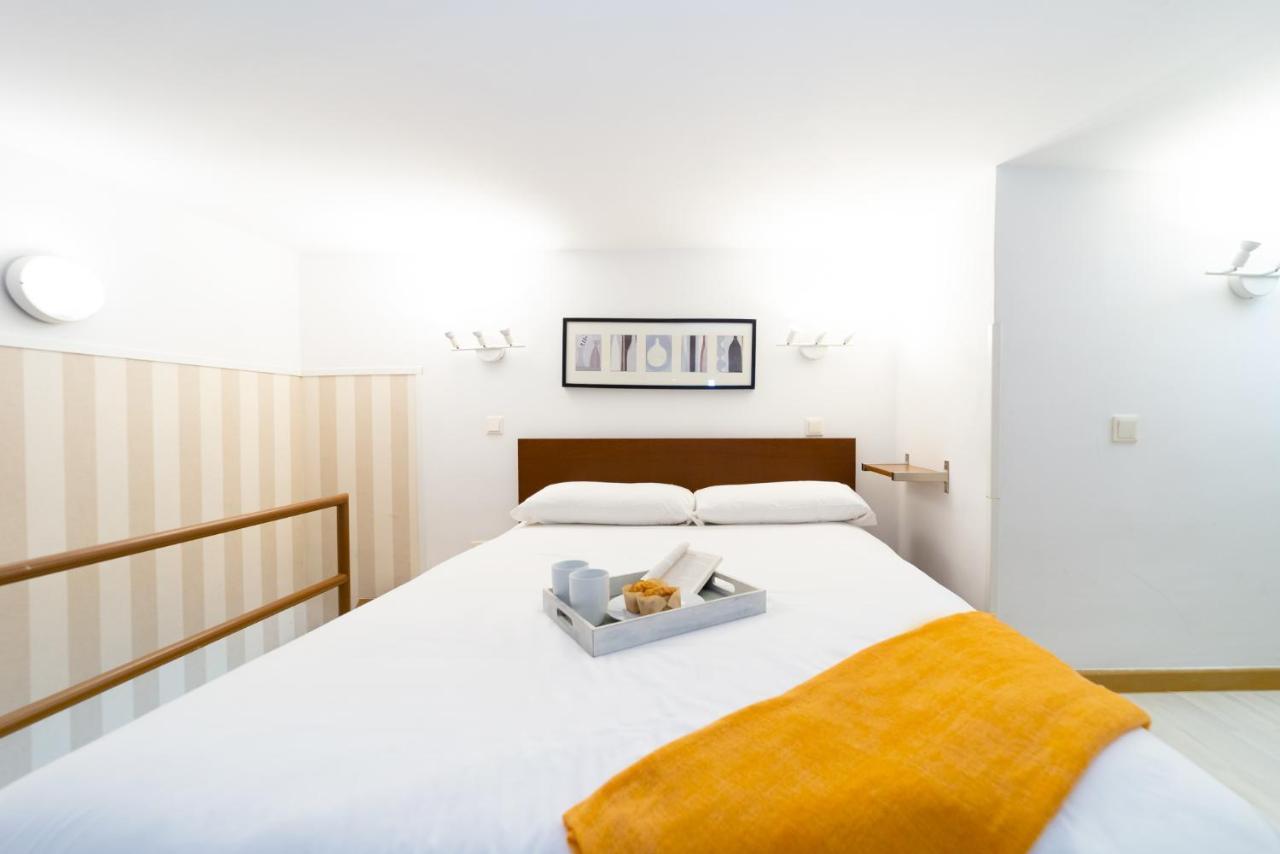 Apartamentos Puerta Del Sol I مدريد المظهر الخارجي الصورة